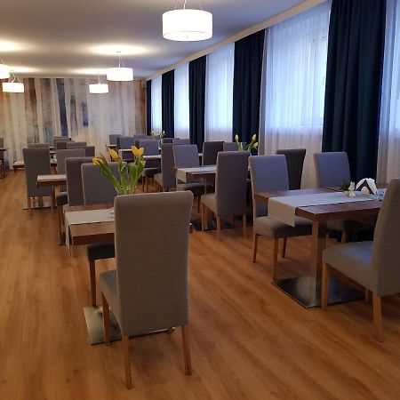 Brojan Hotel Jaworzno Exterior photo