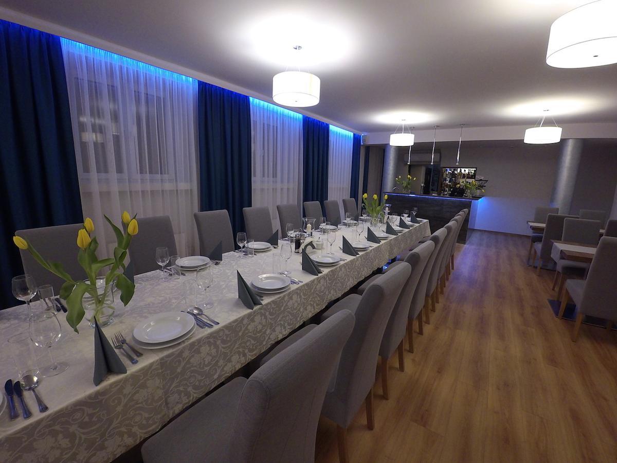 Brojan Hotel Jaworzno Exterior photo