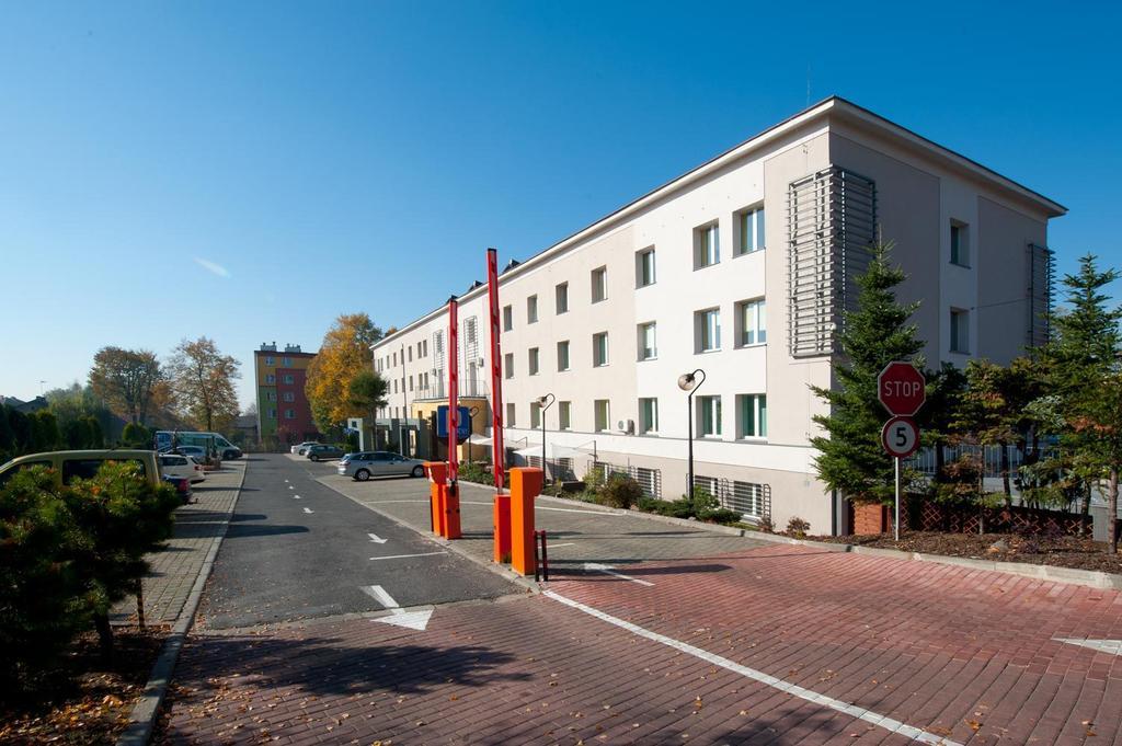 Brojan Hotel Jaworzno Exterior photo